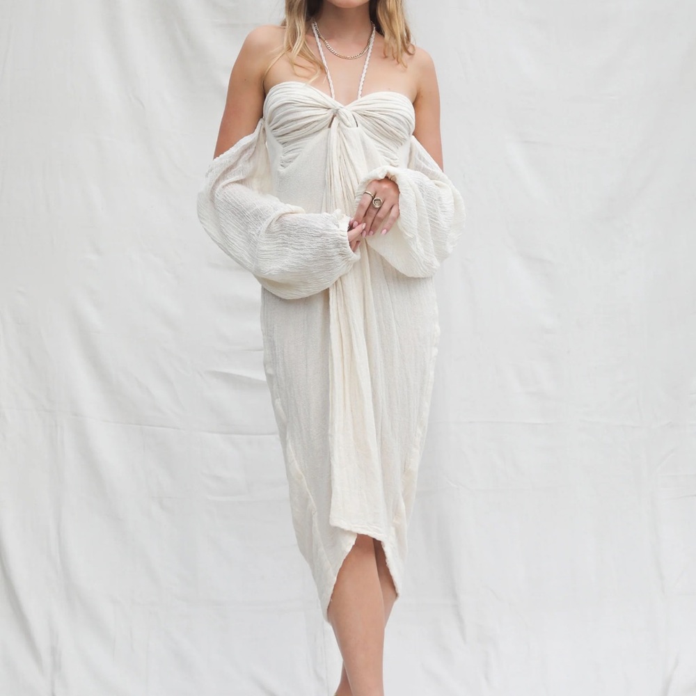 Black Hearts Off-Shoulder Cream Dress